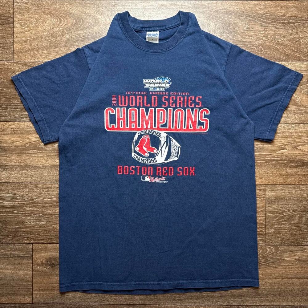 Navy Blue 2004 Boston Red Sox World Series Champions Graphic Tee